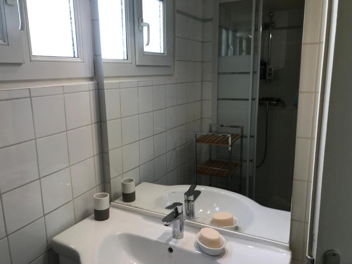Simone'S Tiny House Apartment มงต์เปอลิเยร์ ภายนอก รูปภาพ